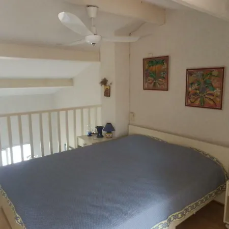 Bacchus Rou Apartmán